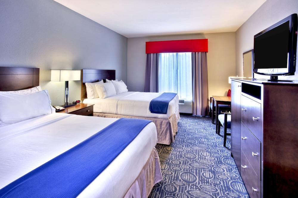 Express & By Ihg 2* Oak Ridge