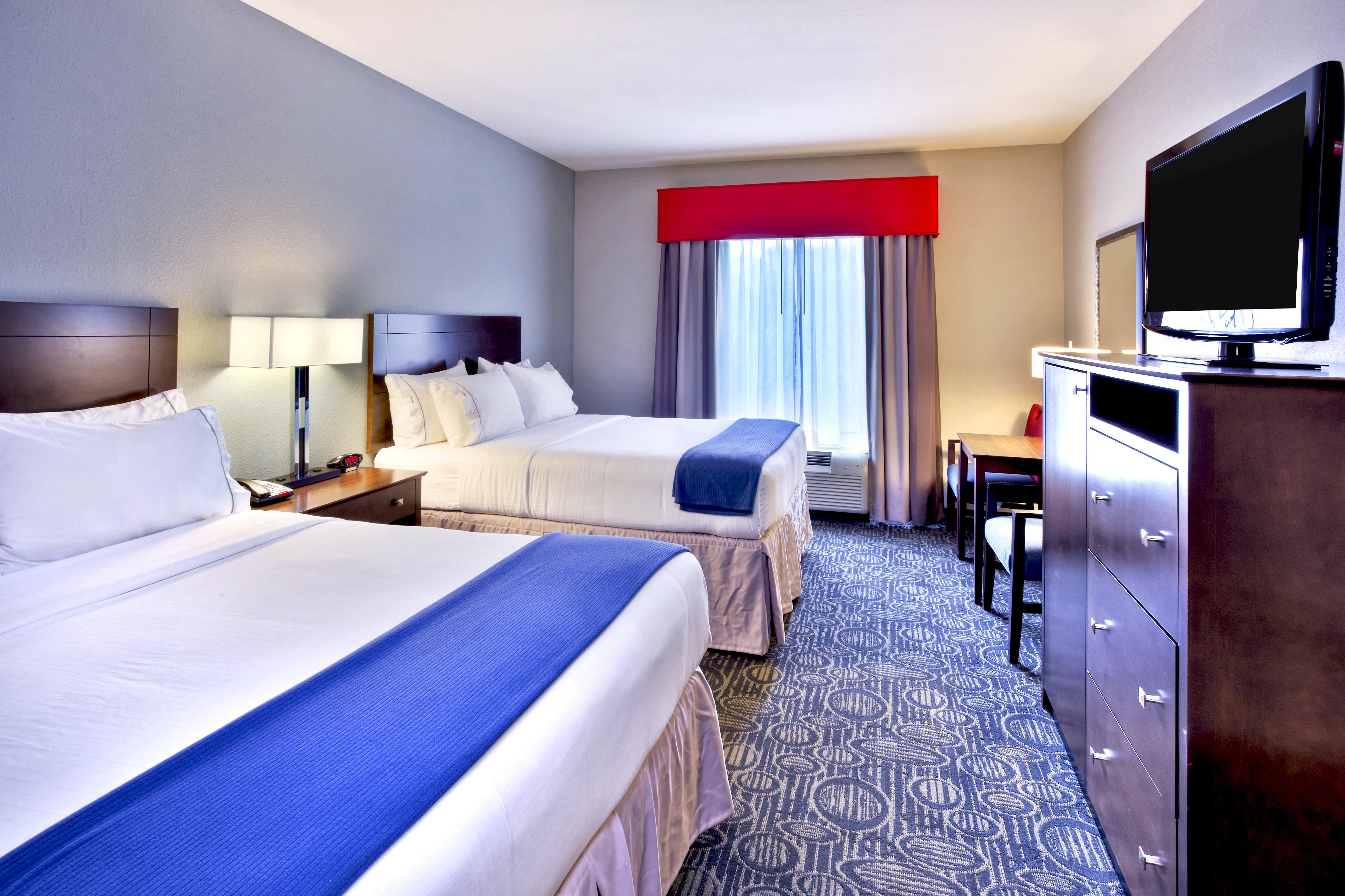 Express & By Ihg Oak Ridge