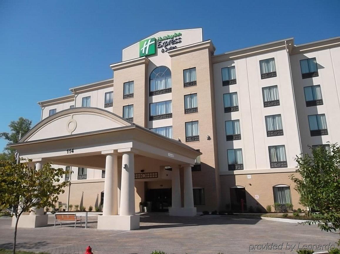 Hotel Express & By Ihg 2*