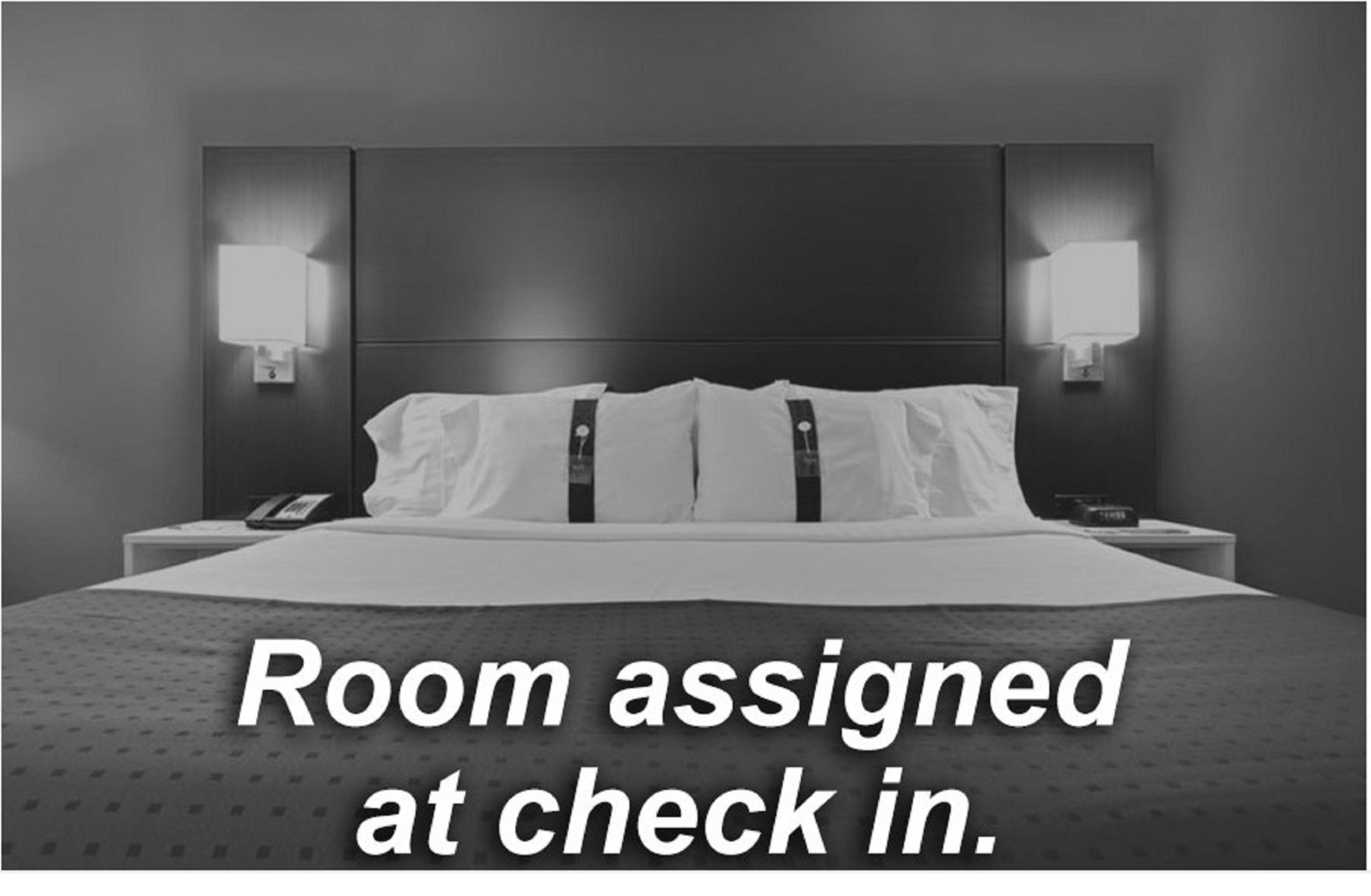 Express & By Ihg 2* Oak Ridge
